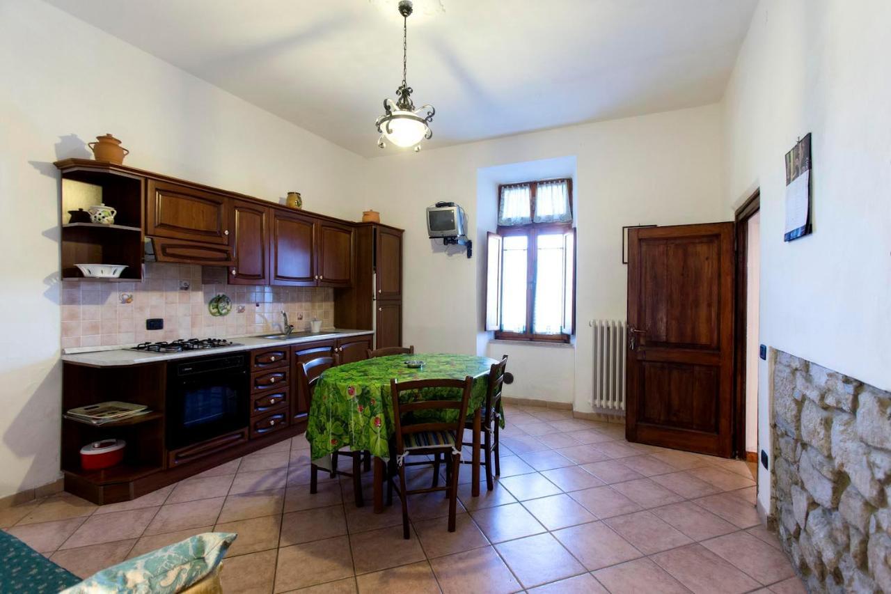 Appartement I Castagnini à Montecatini Val di Cecina Extérieur photo