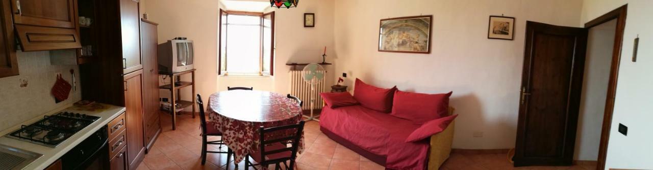 Appartement I Castagnini à Montecatini Val di Cecina Extérieur photo