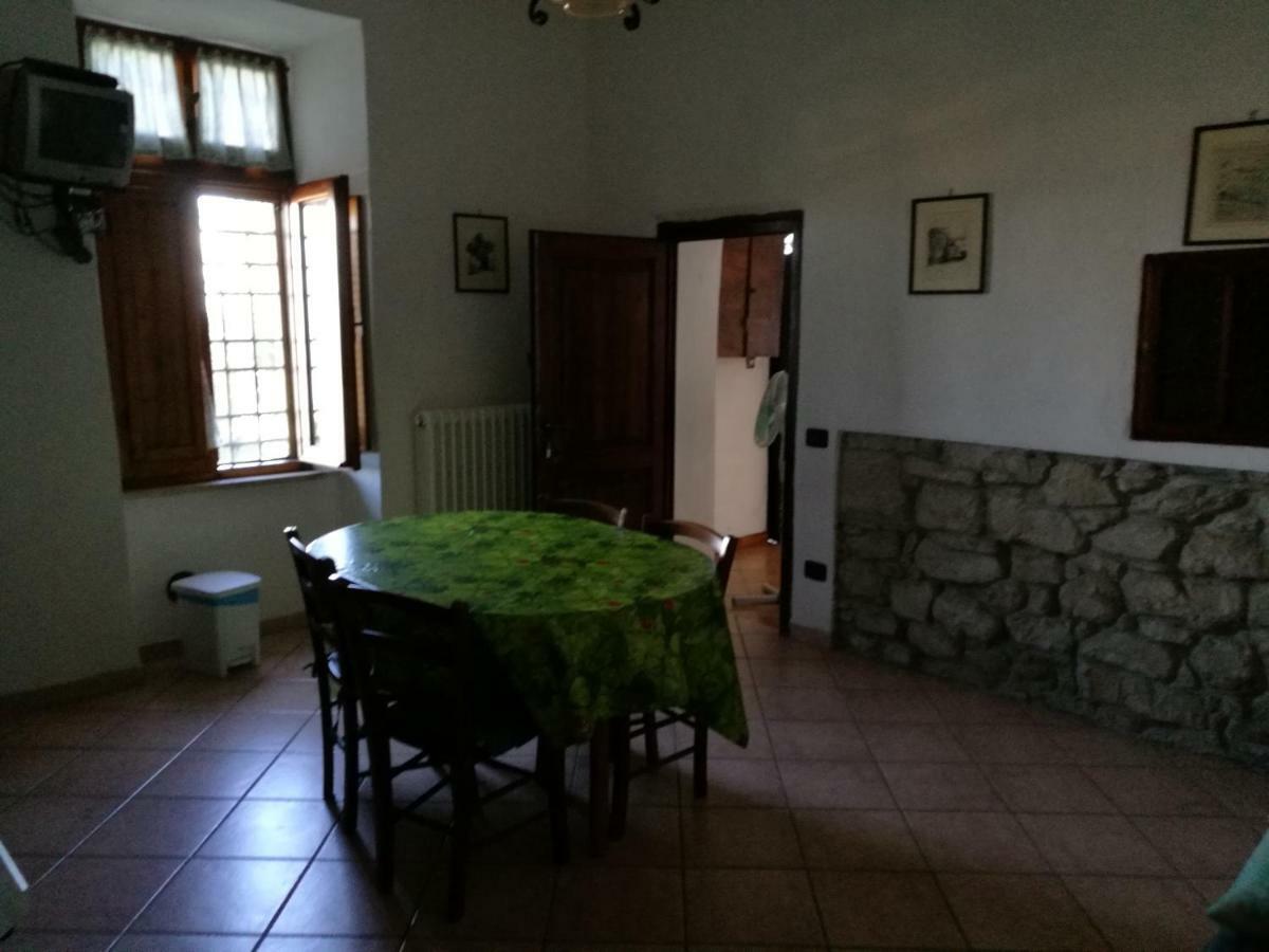Appartement I Castagnini à Montecatini Val di Cecina Extérieur photo